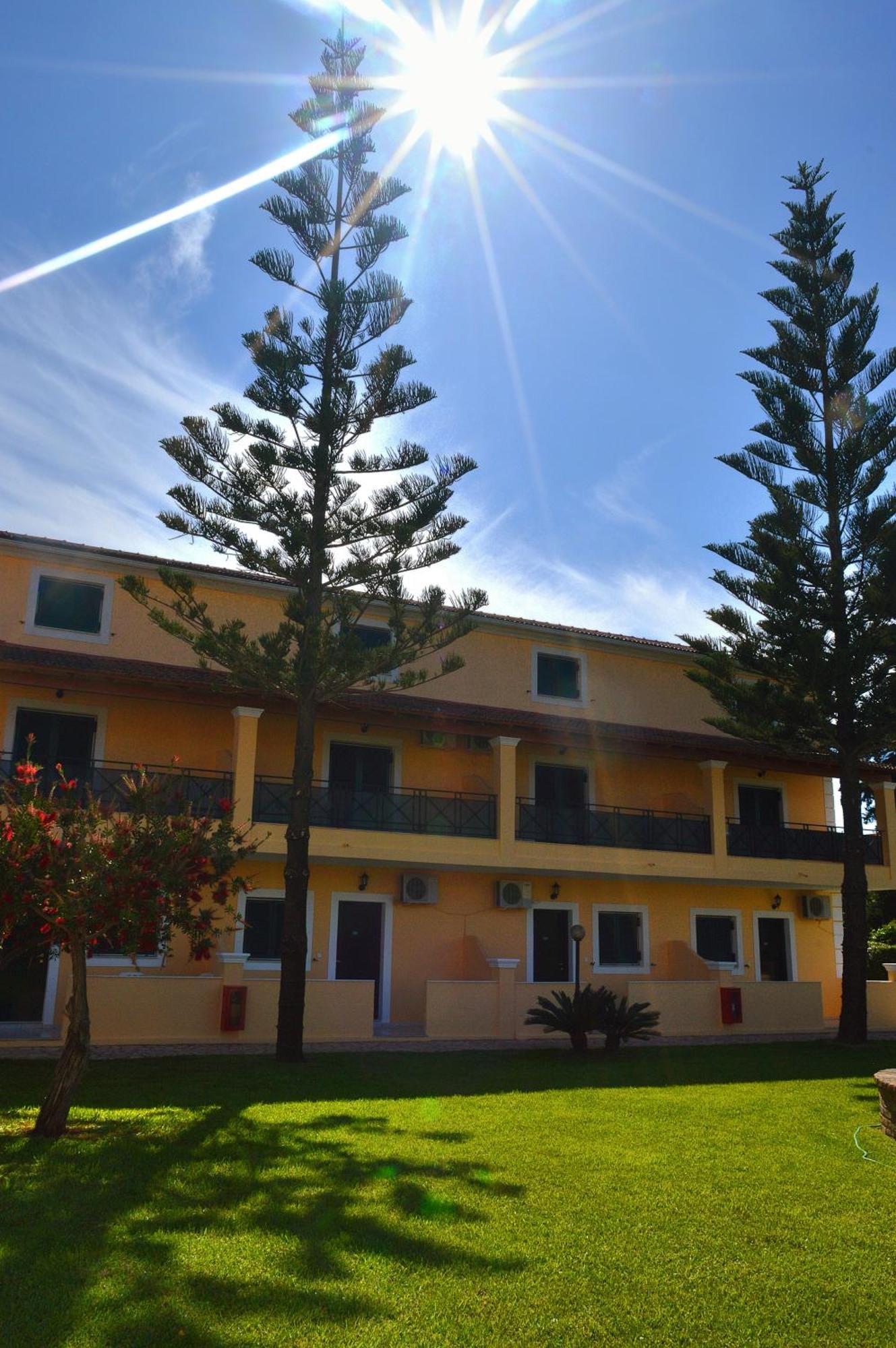 Oula Maisonettes Suites Kavos Luaran gambar